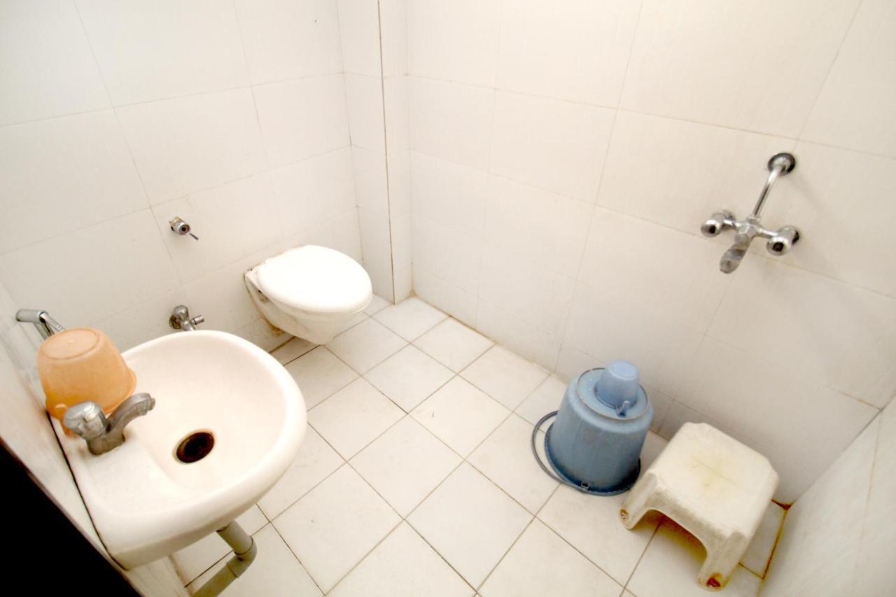 Hotel Gomatgiri Aurangabad  Zewnętrze zdjęcie